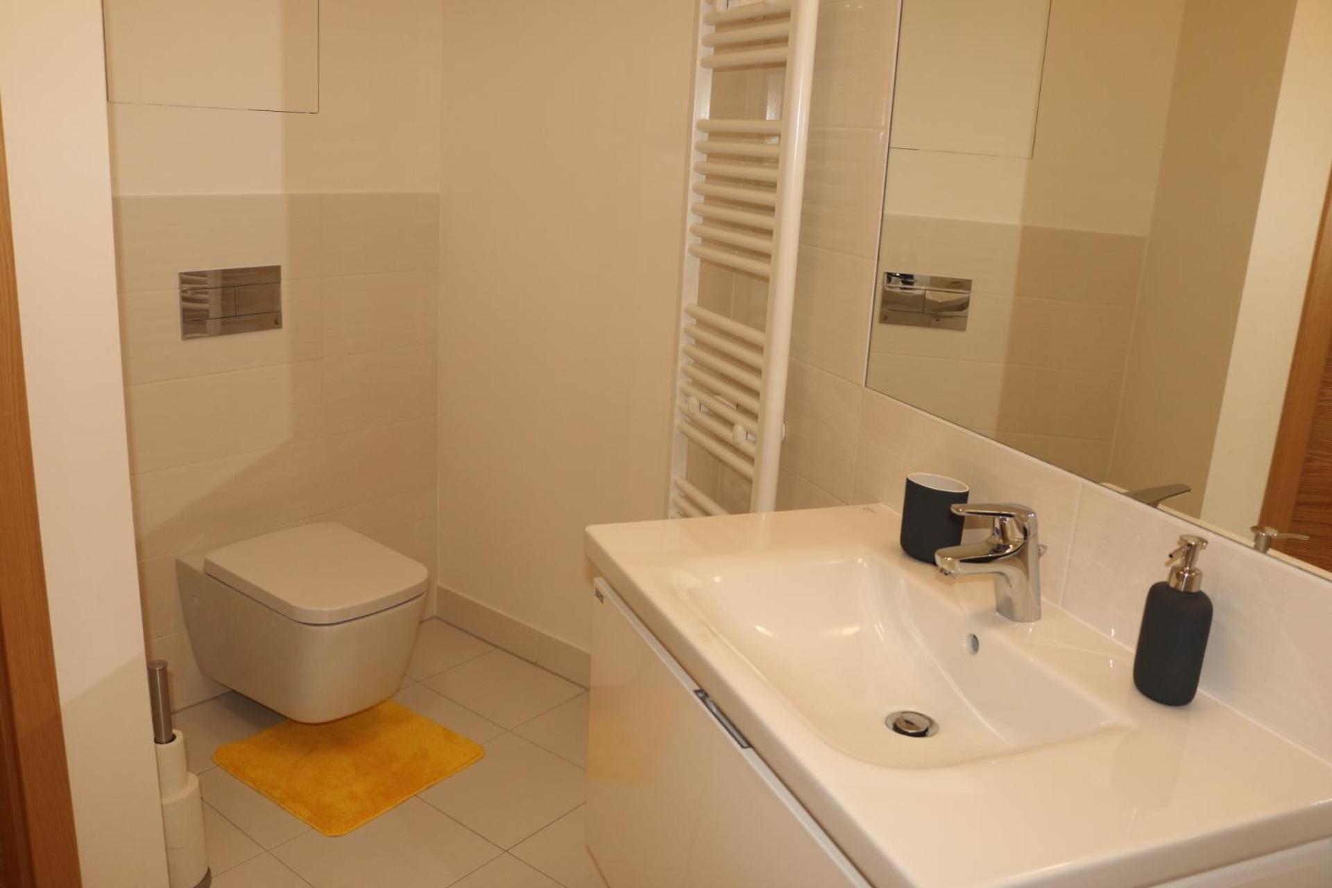 Panorama City Apartment With Free Parking Bratislava Exterior foto