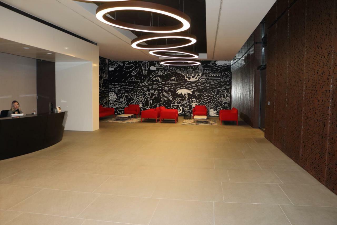 Panorama City Apartment With Free Parking Bratislava Exterior foto